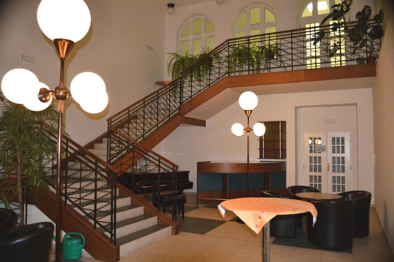 Masarykova Hostal Praga