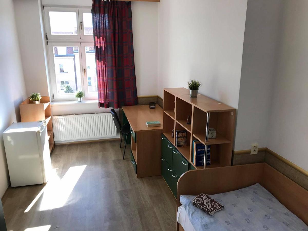 Masarykova Hostal *