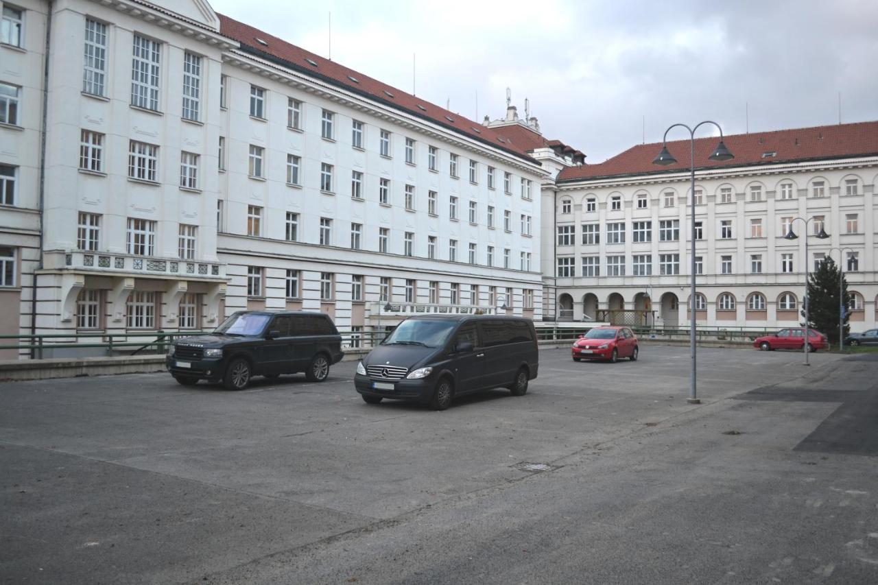 Hostal Masarykova *